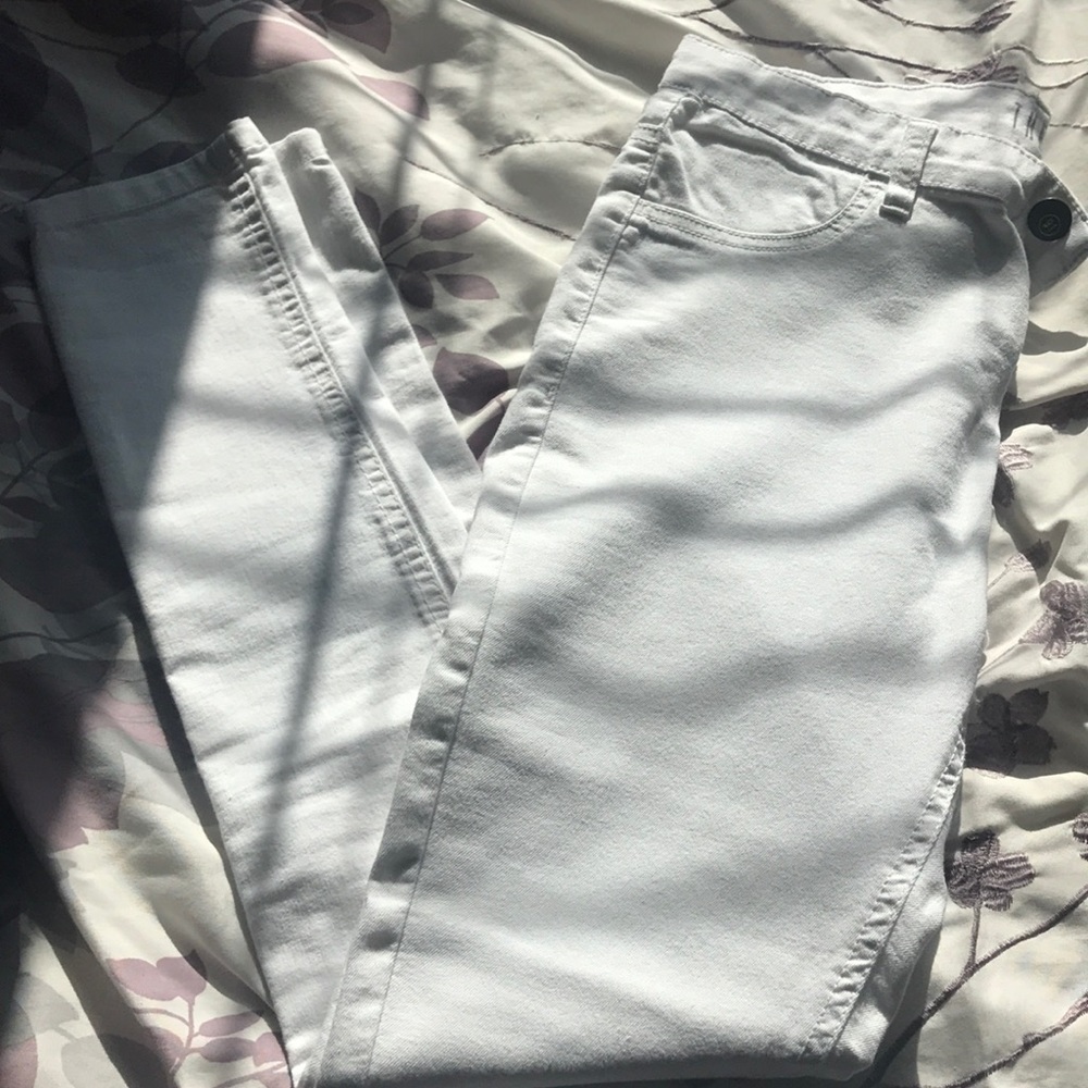 skinny jeans